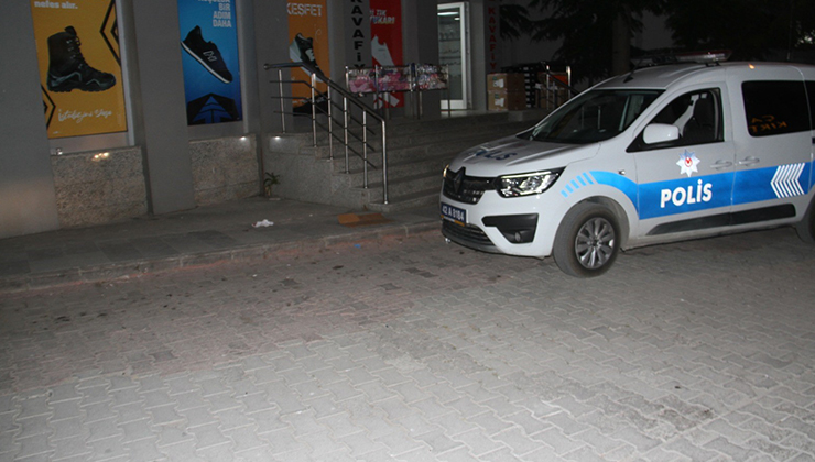Beyşehir’de otelin 3. katından düşen 2 yaşındaki çocuk yaralandı