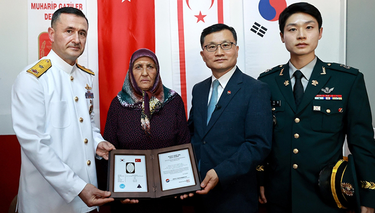 Bir fotoğrafı bile olmayan Kore şehidinin künyesi 74 yıl sonra bulunup ailesine verildi