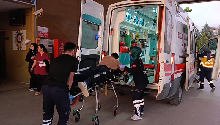 Bursa’da iki grup arasında bıçaklı- sopalı kavga:4 yaralı