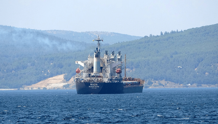 Çanakkale Boğazı’nda yük gemisi arıza yaptı
