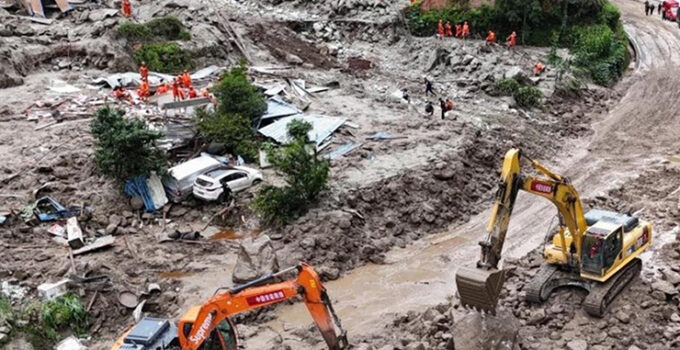 Çin’in Hunan eyaletinde sel tehlikesi nedeniyle 95 bin kişi tahliye edildi