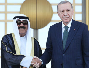 Cumhurbaşkanı Erdoğan, Kuveyt Devlet Emiri El Sabah ile görüştü