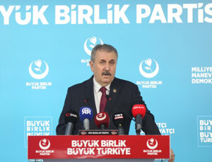Destici: Türkiye, muhtemel saldırılara karşı yeniden yapılandırılmalıdır