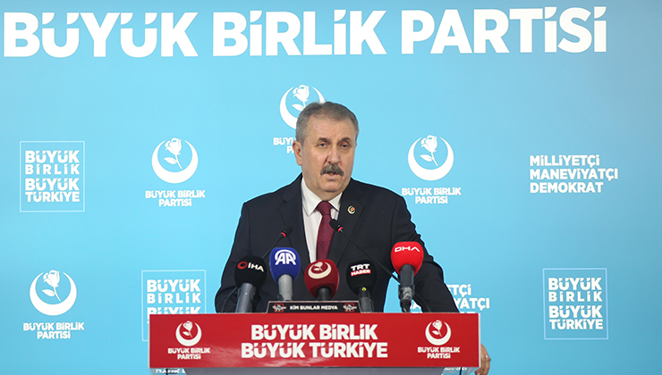 Destici: Türkiye, muhtemel saldırılara karşı yeniden yapılandırılmalıdır