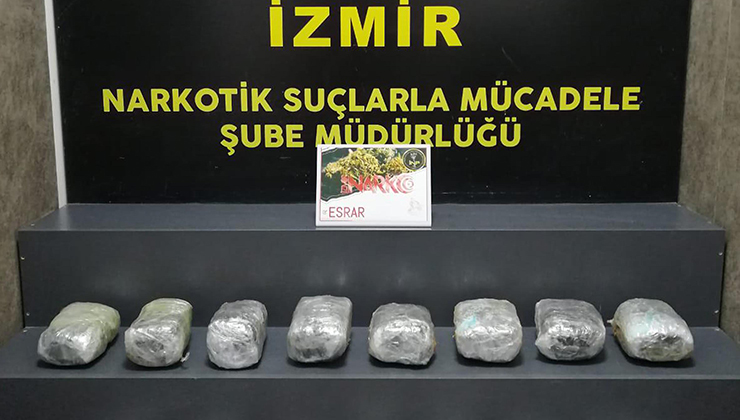 Durdurulan otomobilde 11 kilo 11 gram esrar ele geçirildi