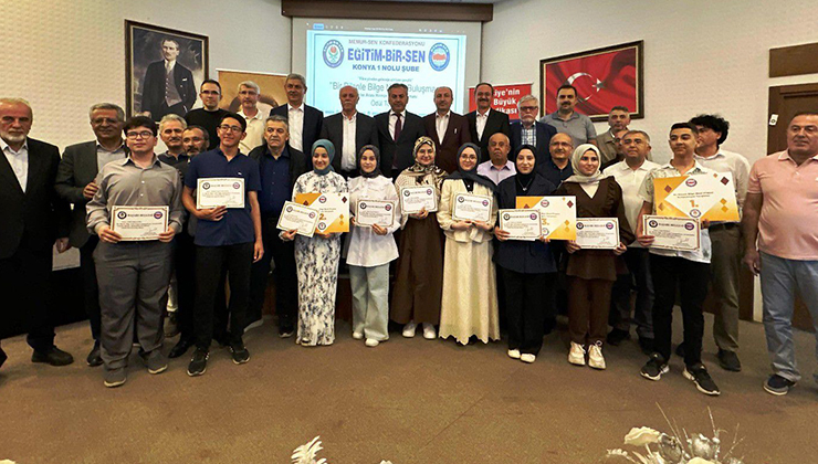 EBS Konya’dan dereceye girenlere ödül