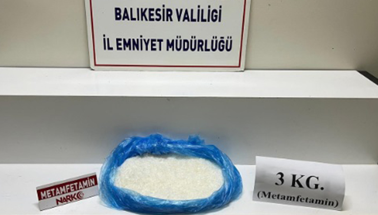 Edremit’te 3 kilo metamfetamin ele geçirildi