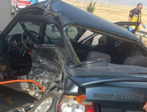 Gaziantep’te 2 otomobil çarpıştı: 1 ölü, 1 yaralı