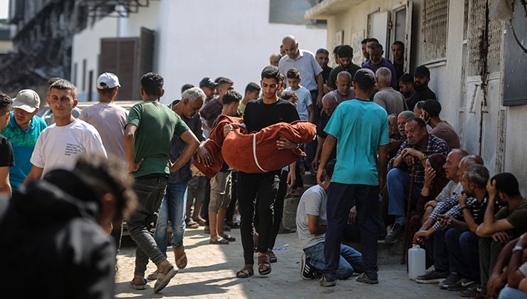 İsrail’in yardım bekleyen Filistinlilere düzenlediği saldırıda 22 kişi hayatını kaybetti