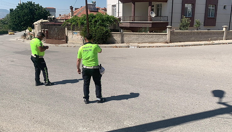 Karaman’da motosiklet bisikletli çocuğa çarptı: 1 yaralı