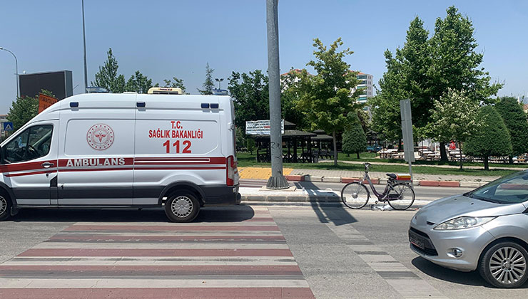 Karaman’da otomobil bisiklete çarptı: 75 yaşındaki adam yaralandı