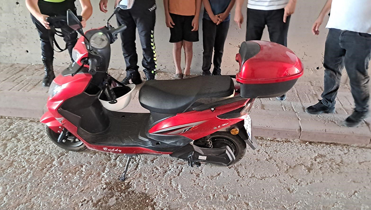Karapınar’da motosiklet devrildi: 1 yaralı