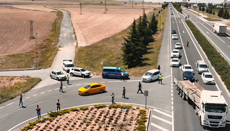 Kayseri’de, İranlı 3 şüphelinin midesinden uyuşturucu çıktı