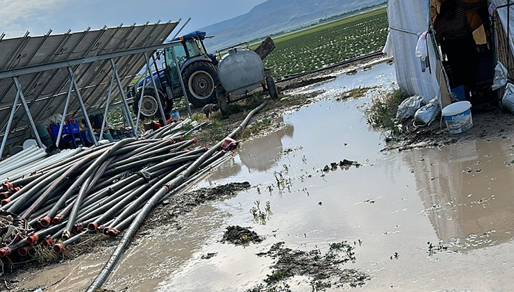 Kayseri’de sağanak ve dolu nedeniyle tarım arazileri zarar gördü