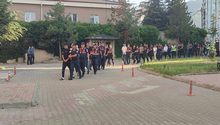Konya merkezli 10 ilde telefon dolandırıcılğı operasyonunda 8 tutuklama