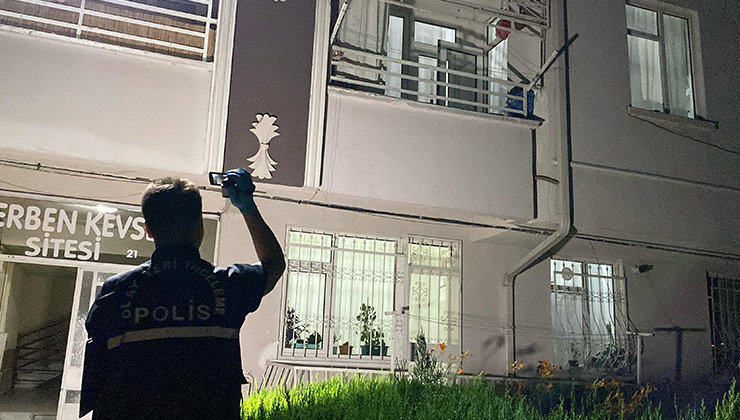 Konya’da balkondan düşen çocuk ağır yaralandı
