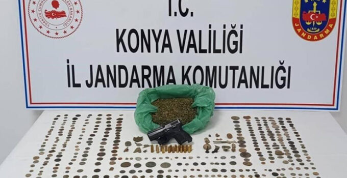Konya’da jandarmadan tarihi eser operasyonu