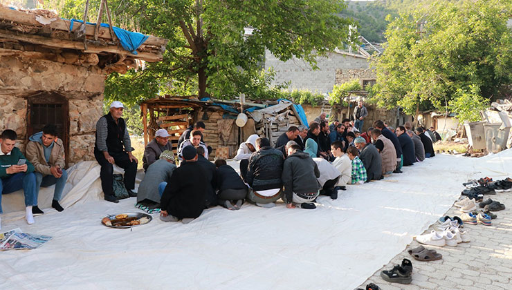 Konya’da mahalleli kurbana ‘Bayram Damı’ ile başlıyor.