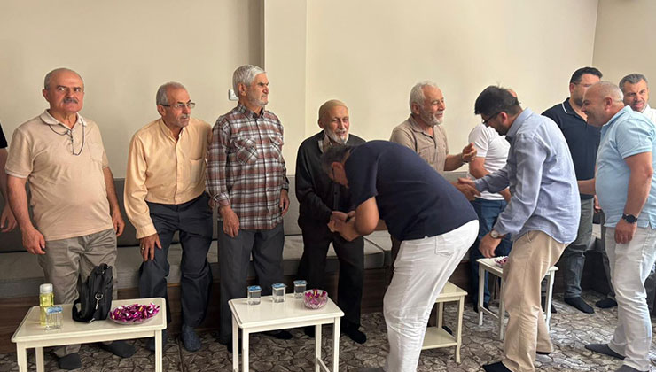 Konya’da mezunların yıllardır devam eden geleneği