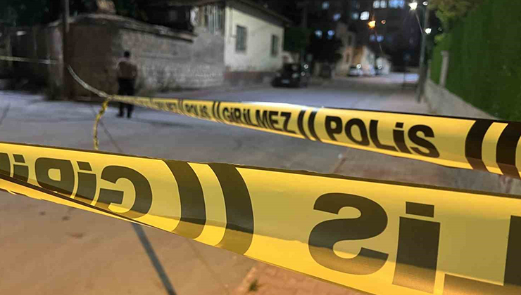Konya’da yol tartışmasında 2 kişiyi bıçaklayan şüpheliler yakalandı