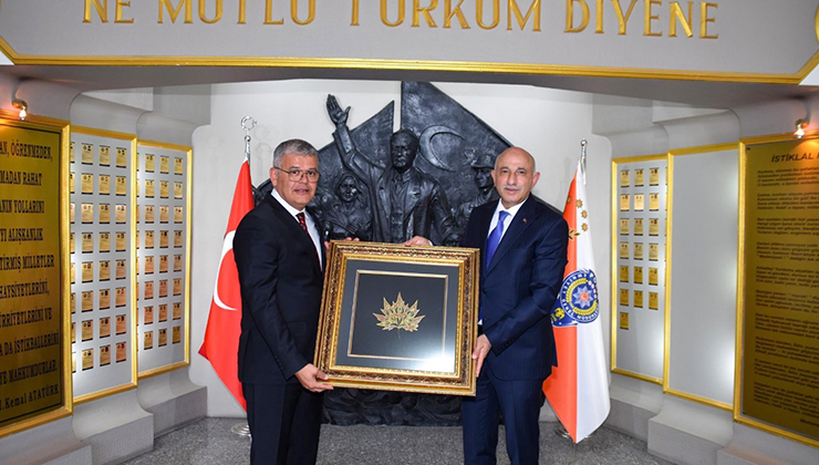 Konyaspor’da ziyaretler sürüyor