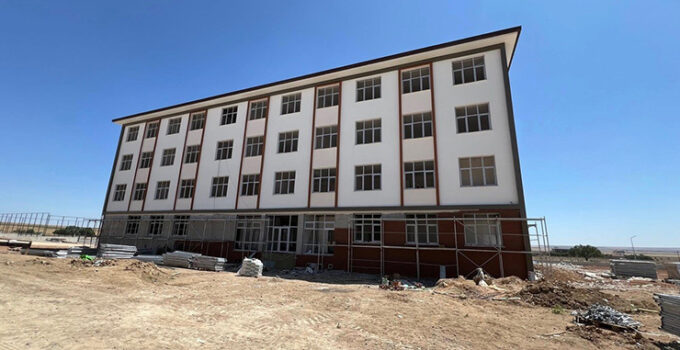Kulu’da Fahrettin Koca Fen Lisesi yeni dönemde öğrenci alacak