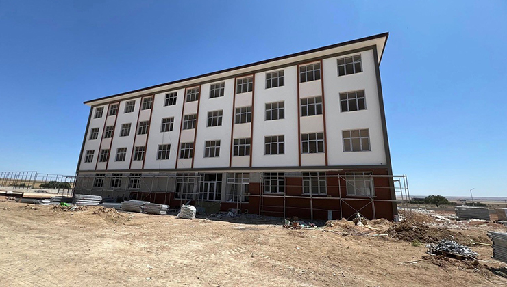 Kulu’da Fahrettin Koca Fen Lisesi yeni dönemde öğrenci alacak