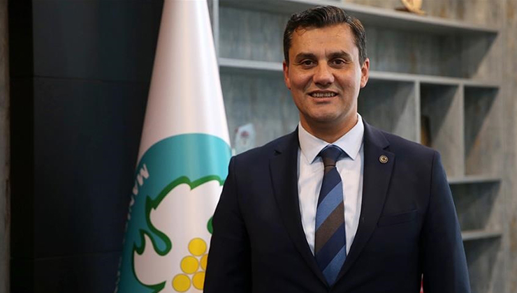 Manisa Büyükşehir Belediye Başkanı Ferdi Zeyrek’in ölümüne ilişkin soruşturmada 3 şüpheli tutuklandı