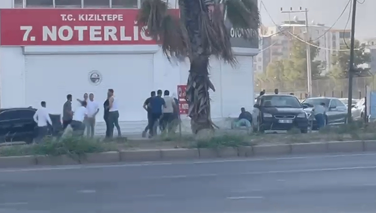 Mardin’de 2 grup arasında silah, sopa ve taşlı kavga kamerada; 4 yaralı