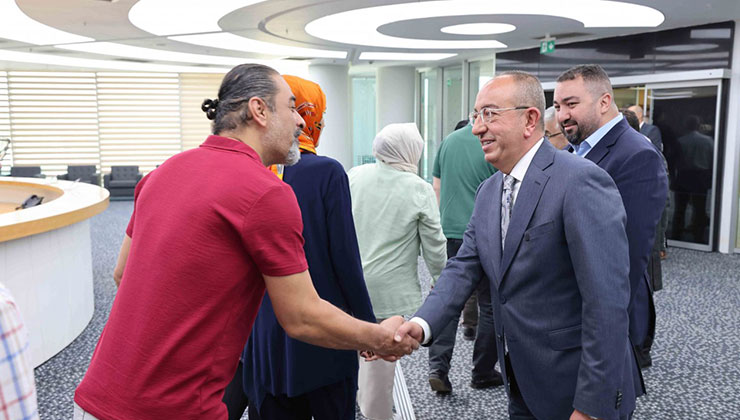 Meram ailesi bayramlaştı