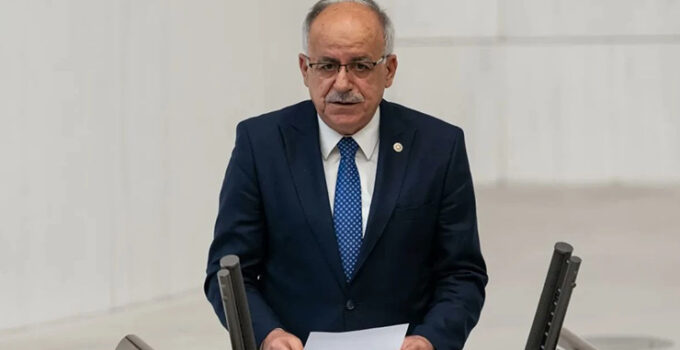 MHP’li Mustafa Kalaycı’dan anayasa değişikliği mesajı
