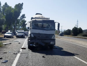 Muğla’da beton mikseri ile yolcu minibüsü çarpıştı: 1 kişi öldü, 12 kişi yaralandı