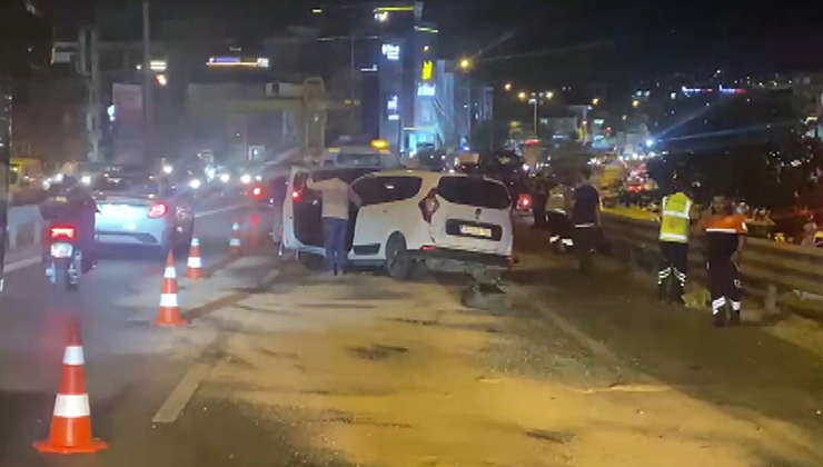 Pendik’te 6 aracın karıştığı zincirleme trafik kazasında 1’i çocuk 5 kişi yaralandı