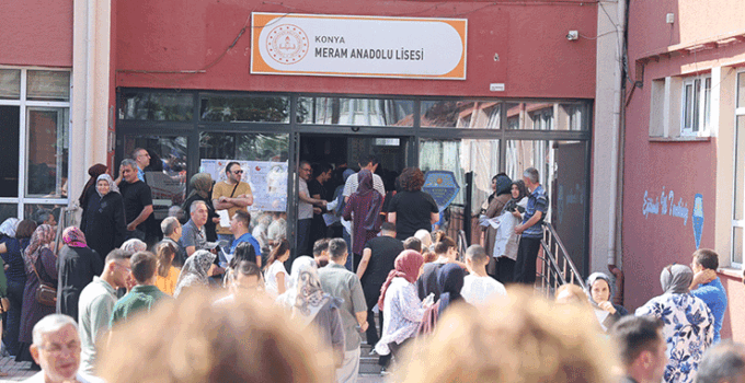 Umutlarına kimisi koşarak yetişti, kimisi gözyaşları içinde veda etti
