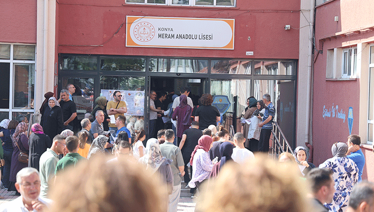 Umutlarına kimisi koşarak yetişti, kimisi gözyaşları içinde veda etti