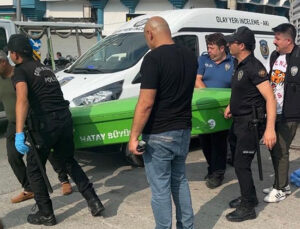 Yolun karşısına geçerken tırın çarptığı kadın hayatını kaybetti