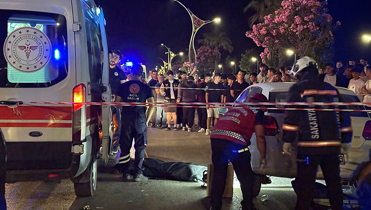 Yolun karşısına geçmeye çalışan yaya, otomobilin çarpmasıyla öldü
