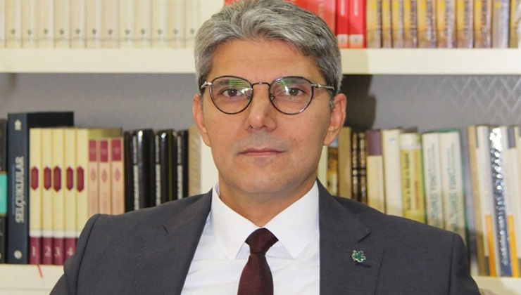 “15 Temmuz’un karanlık noktaları aydınlatılmalı”