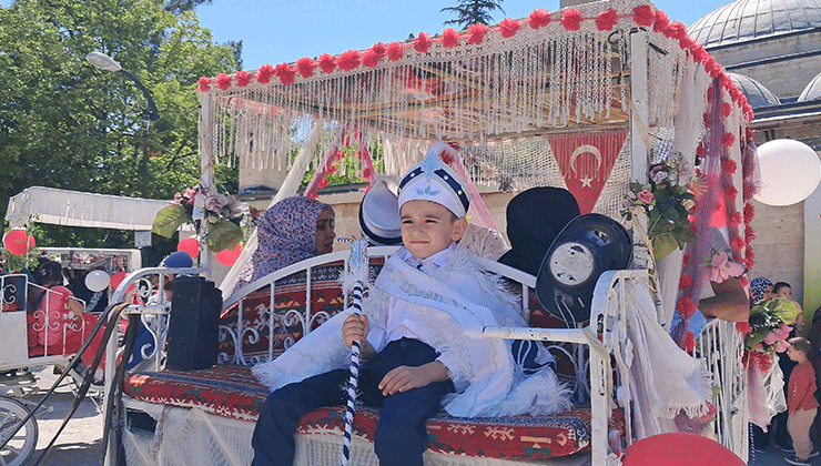 529 yıllık sünnet geleneği Karaman’da yaşatıldı