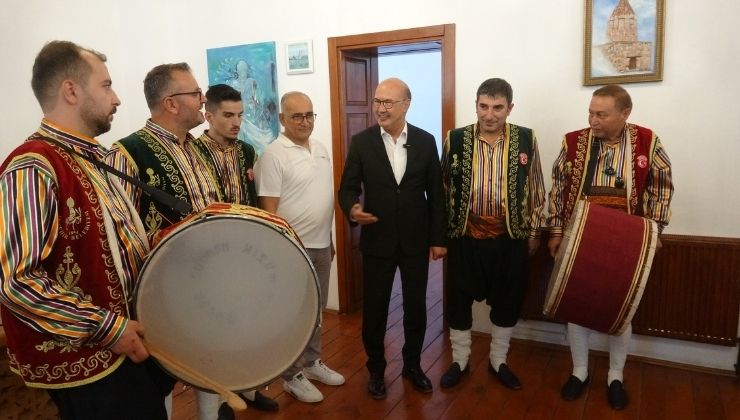 Uluslararası Nasrettin Hoca Şenlikleri geleneksel dellalların çağrısıyla başladı