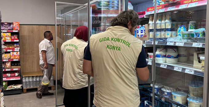 Beyşehir’de gıda kontrol ekipleri iş başında