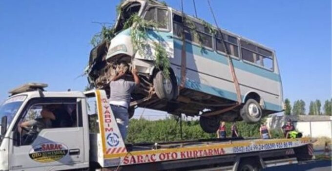 8 kişinin öldüğü minibüs kazasında sanığa 16 yıl 1 ay hapis
