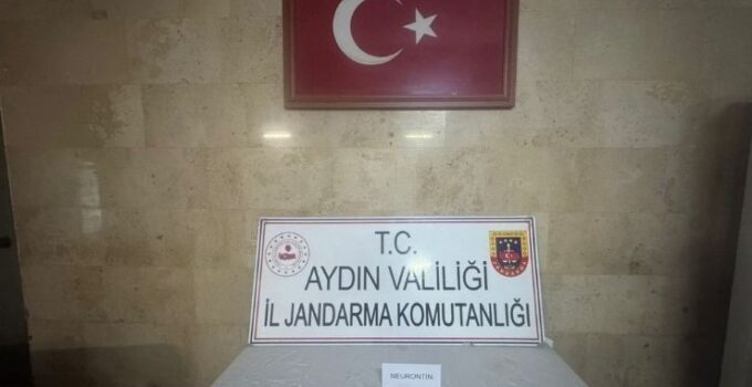 Üzerindeki uyuşturucularla yakalandı, jandarmadan kaçamadı