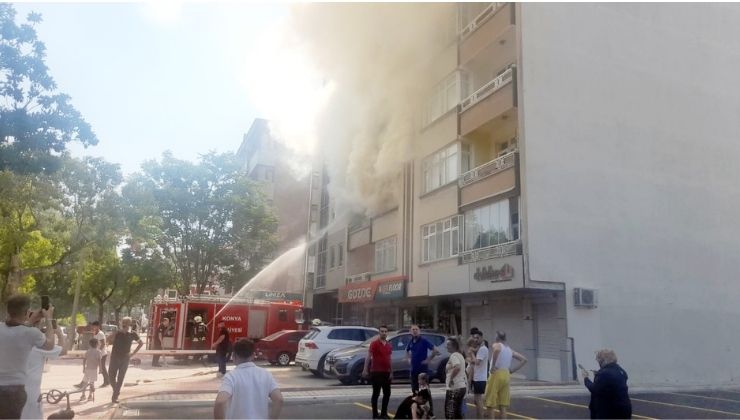 Konya’da yangın : 5 kişi dumandan etkilendi