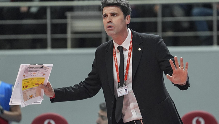 A Milli Erkek Voleybol Takımı’nda başantrenör Umut Çakır ile yollar ayrıldı