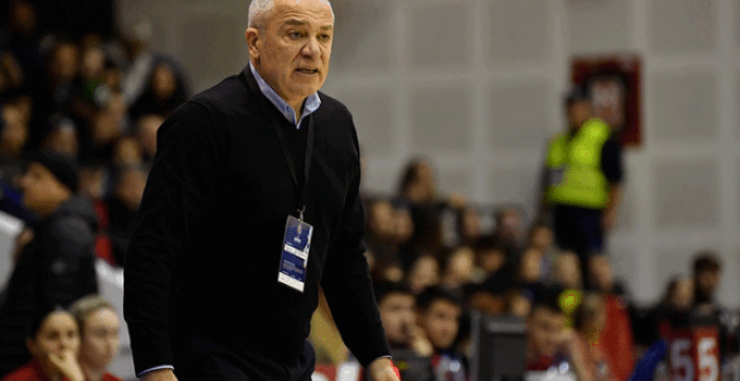 A Milli Kadın Basketbol Takımı’nda başantrenör Ekrem Memnun dönemi sona erdi