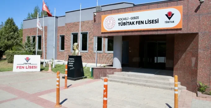 TÜBİTAK Fen Lisesi, yeni bilim adayı öğrencilerini bekliyor