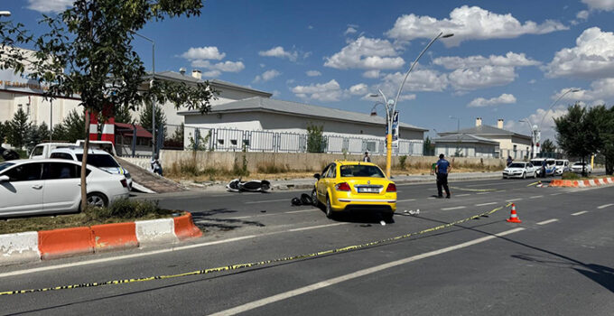Ağrı’da trafik kazası: Karı koca hayatını kaybetti