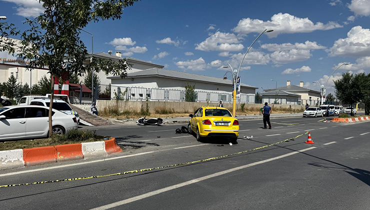 Ağrı’da trafik kazası: Karı koca hayatını kaybetti
