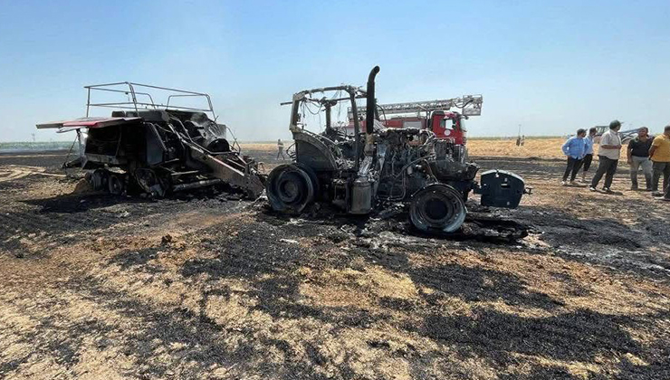 Aksaray’da balya makinesi alev aldı, traktör ve 3 dekar tarla yandı